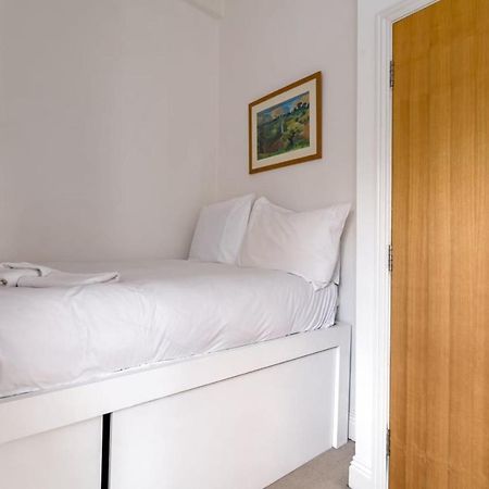 Guestready - Bright 1Br Home Near Arsenal Stadium Wbalcony London Eksteriør bilde
